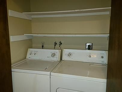 3rd image of 998 W Beaver Creek Blvd Suite E202