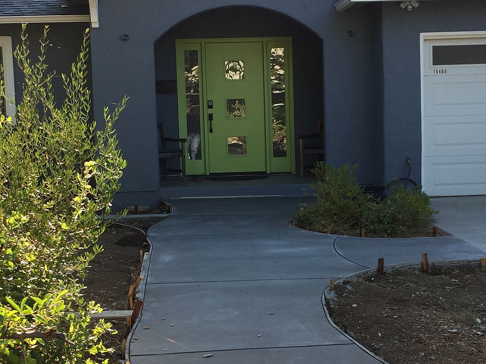 1st image of 15460 Corinne Dr