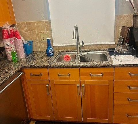 2nd image of 312 Ladera St APT 4