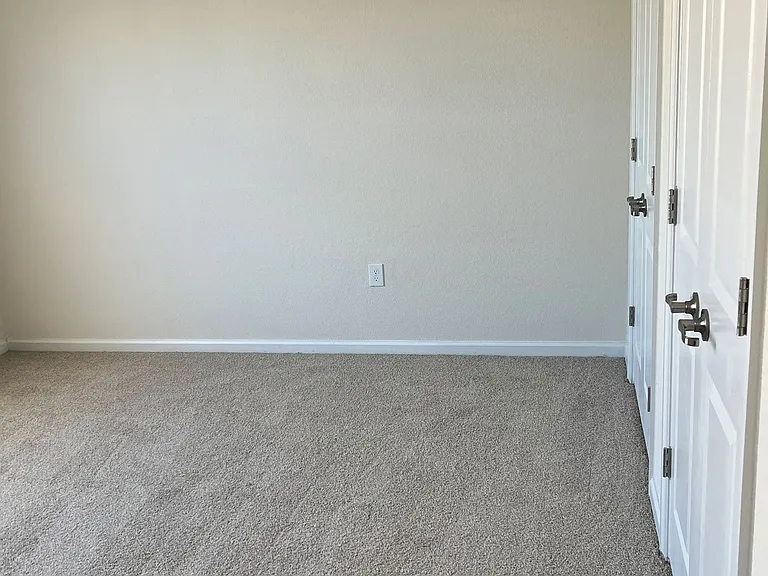 Belmont at Tryon Apartments — Photo 131