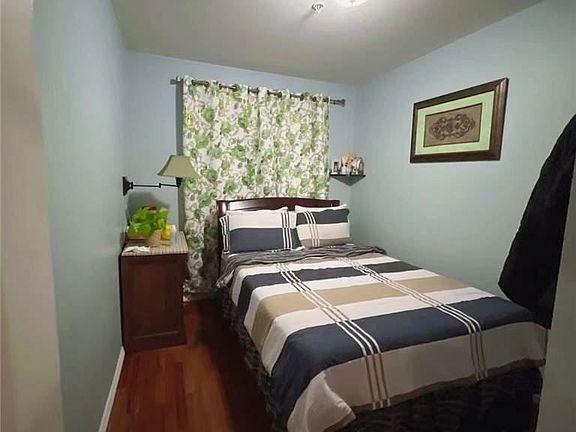 4th image of 104-21 39th Ave #214D