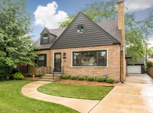 1805 Glenview Ave, Park Ridge, IL 60068