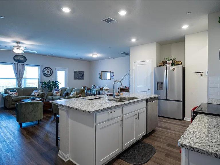 225 Texas Agate Dr #3 — Photo 6