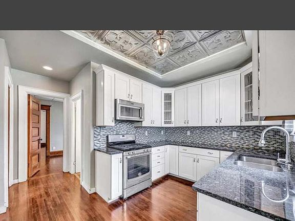 4th image of 130 N Oakland Ave #1