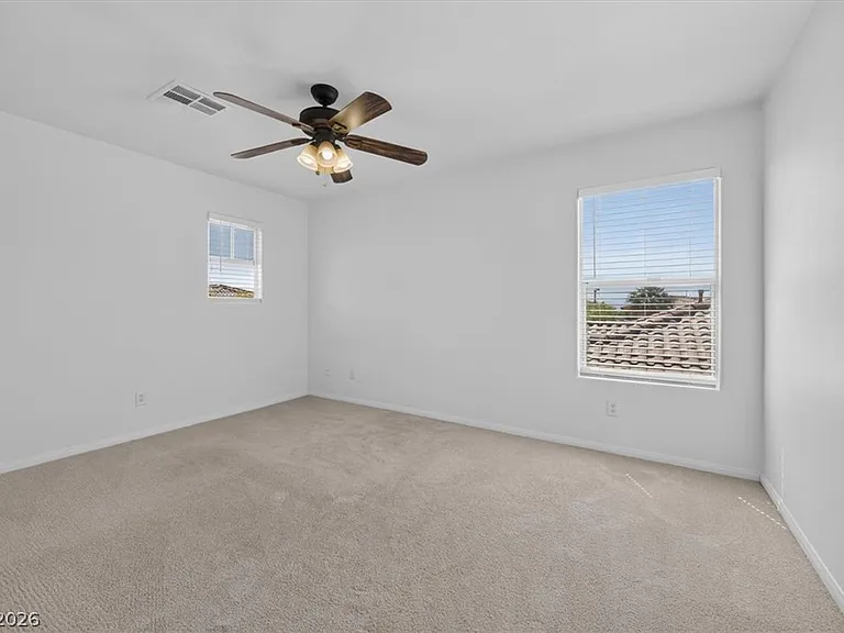 3799 Honey Ridge Ct — Photo 34
