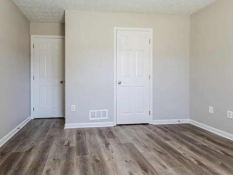 663 Stonecrest Dr — Photo 12