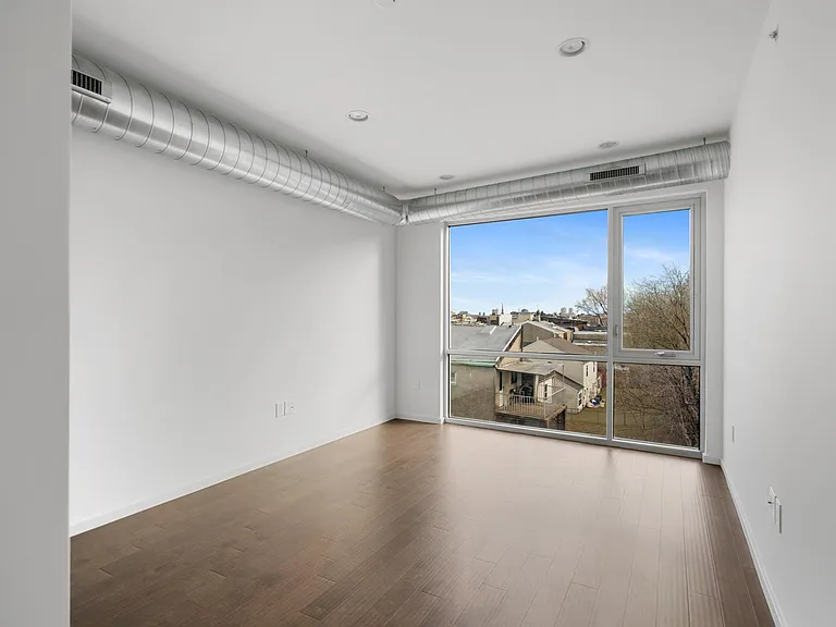 634 W Jefferson St #3 — Photo 13