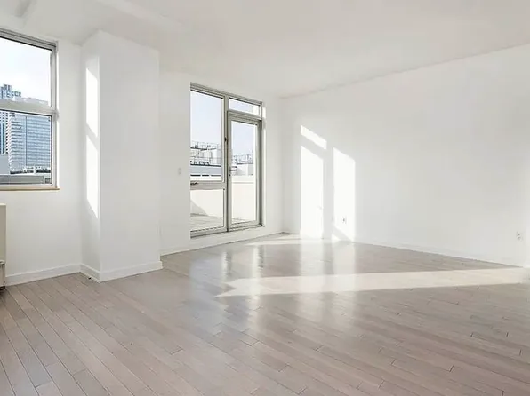 250 Bedford Avenue image 1 of 6