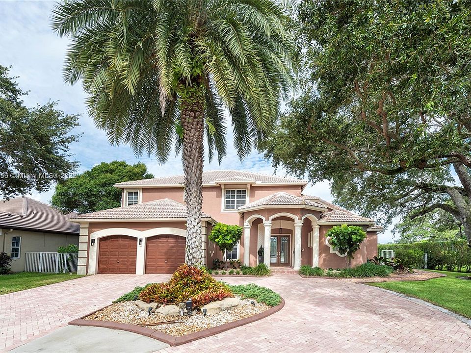 1st image of 3683 W Lake Estates Dr