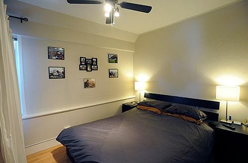 3rd image of 426 Waverley St APT 2