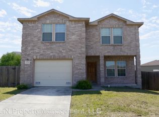 6350 Fence Xing, San Antonio, TX 78244