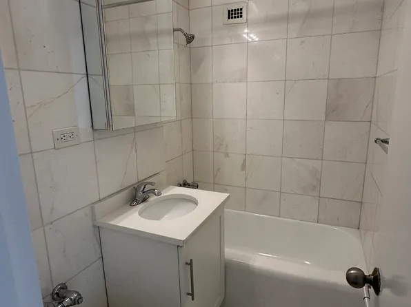 435 East 79th Street image 12 of 13