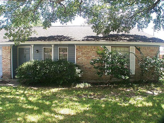 2nd image of 2307 Viola Dr