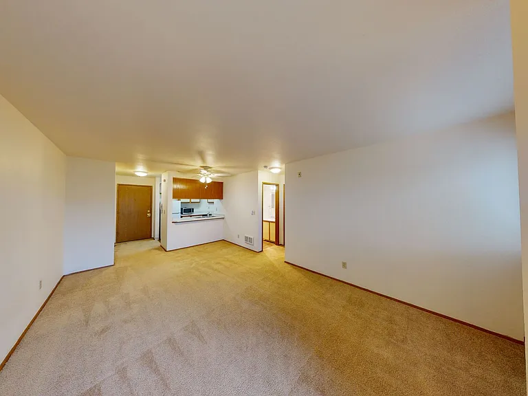 6813 Weedin Pl NE — Photo 6