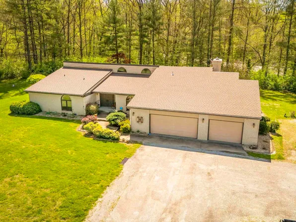 1 Morgan Dr, Murphysboro, IL 62966