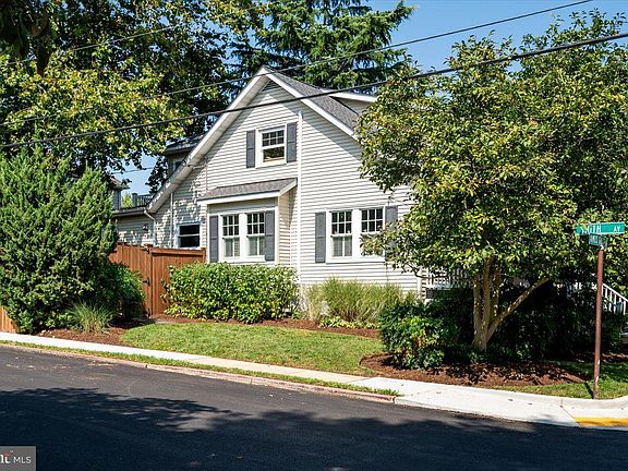 4th image of 47 Amos Garrett Blvd