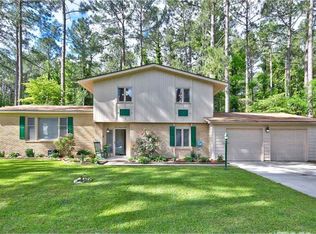303 W Wilson St, Smithfield, NC 27577