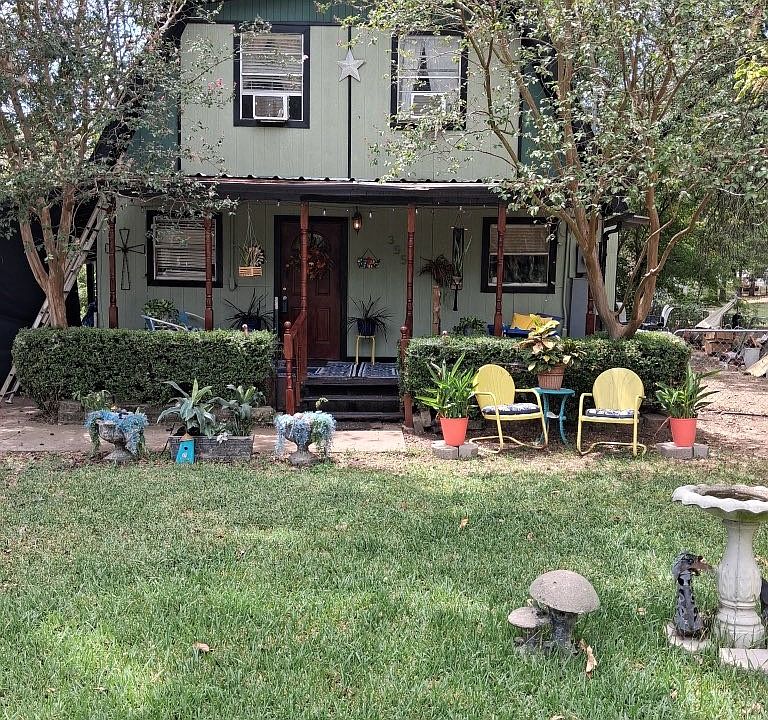 1st image of 355 Spring Valley St