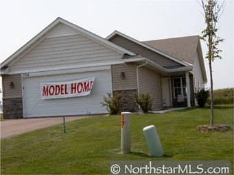 1st image of 7398 Kahler Cir NE