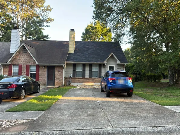 1297 Green Tee Dr SW, Marietta, GA 30008