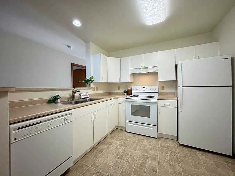 6162 Dell Dr #110 — Photo 4