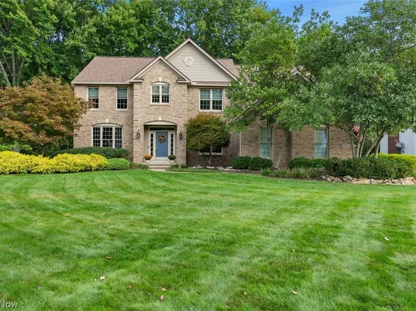 35982 Falcon Crest Ave, Avon, OH 44011