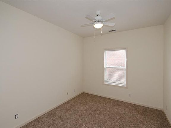 4th image of 8412 Somerville Dr