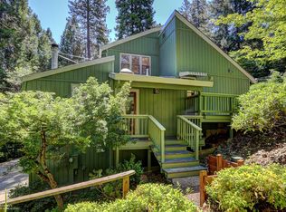 10880 Footwall Dr, Grass Valley, CA 95945