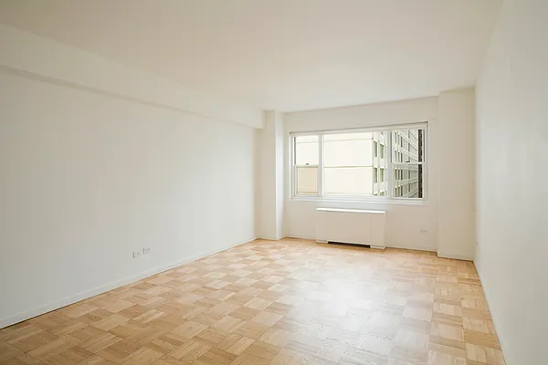 Sold by Pergolotti Realty | media 8