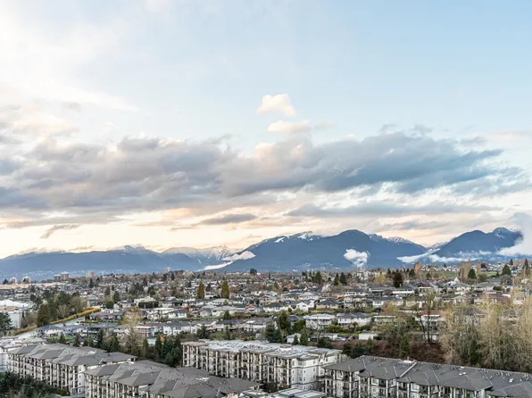 4890 Lougheed Hwy #2505, Burnaby, BC V5C 3Y6