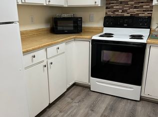 10745 W 13th Ave, Lakewood, CO 80215
