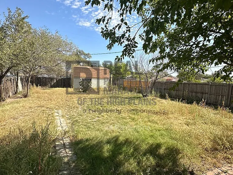 1502 Franklin Ave — Photo 12