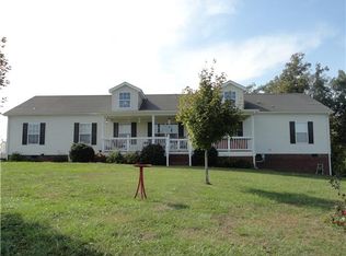 245 Carey Rd, Hartsville, TN 37074