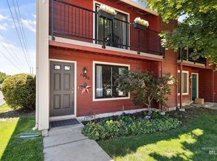 1990 E Old Saybrook Ln, Boise, ID 83706