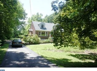 330 W Pothouse Rd, Phoenixville, PA 19460