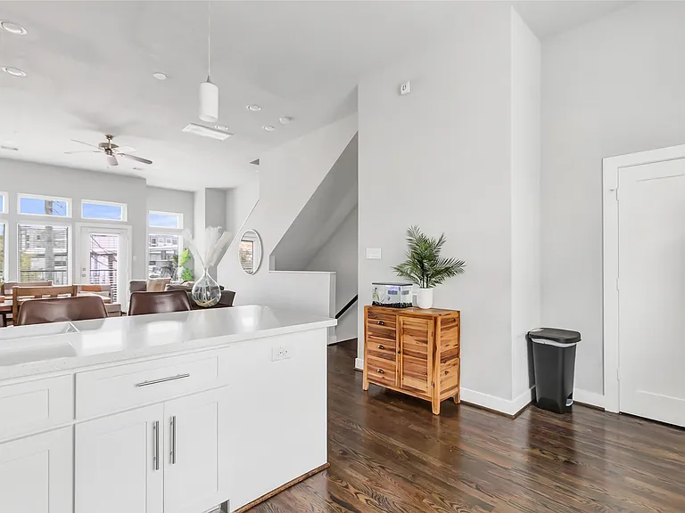 1310 Roberts St #1310 — Photo 26