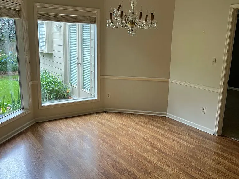 809 Ashland Dr — Photo 10