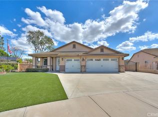 12617 Caspian Ct, Corona, CA 92880