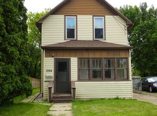 1334 1st Ave S, Fargo, ND 58103
