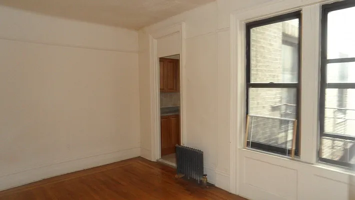 Rented by Bohemia Realty Group | media 14