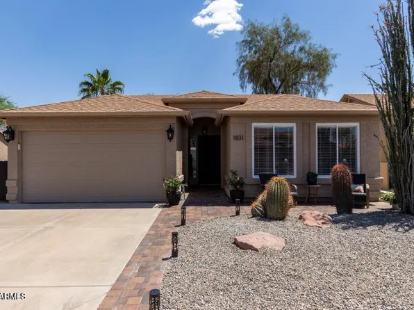 1831 E WESTCHESTER Drive, Chandler, AZ 85249