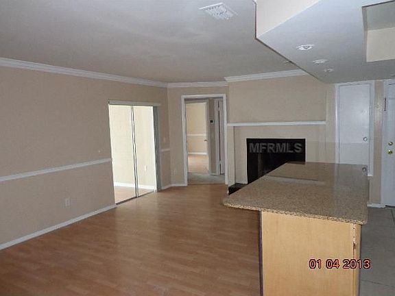3rd image of 32 Cinnamon Dr