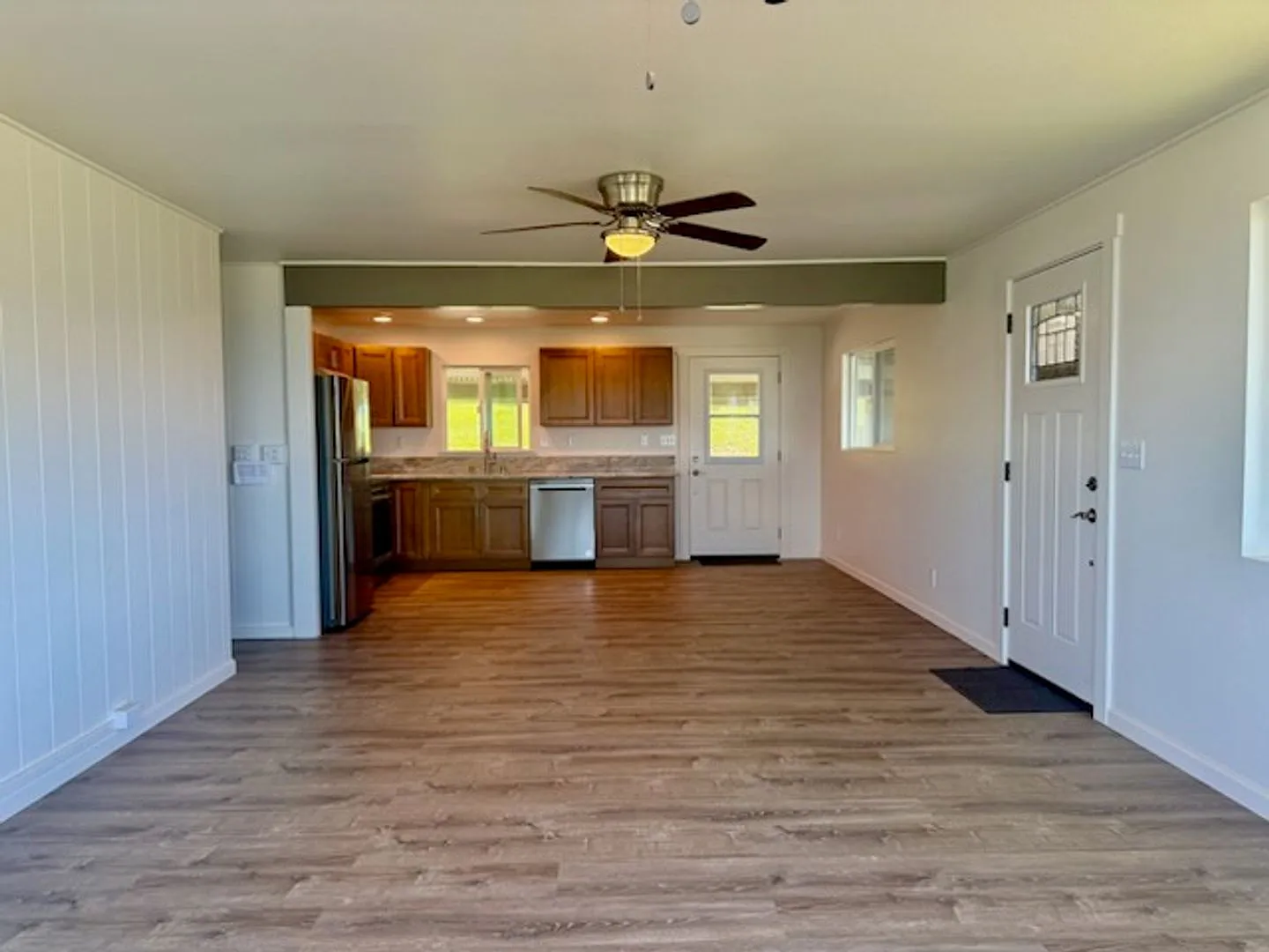 3 Bed 2 Bath Home for rent in Laupahoehoe — Photo 3