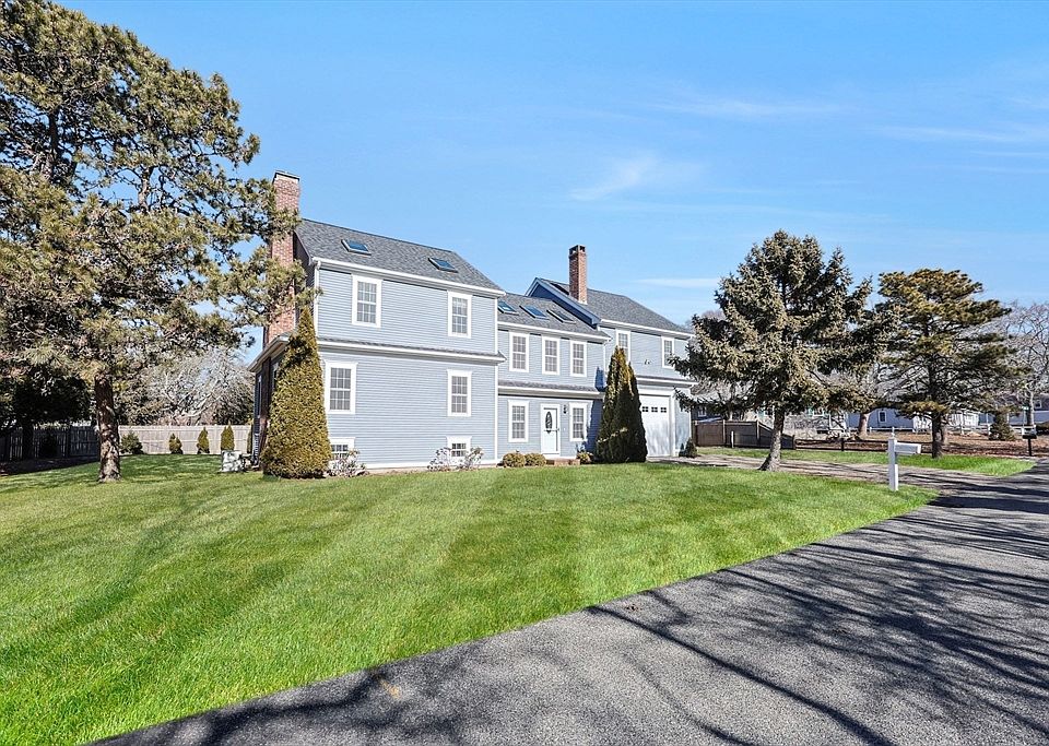 1st image of 40 Virginia St