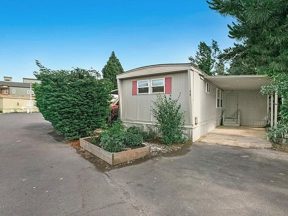 3rd image of 2400 SE Stratus Ave Unit 59