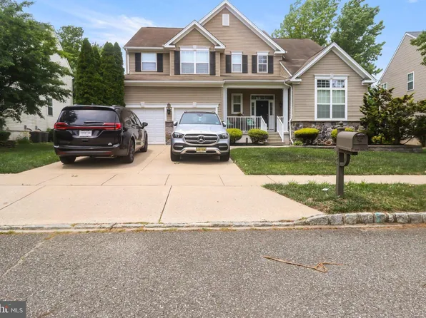 17 Hillside Dr, Woolwich Township, NJ 08085