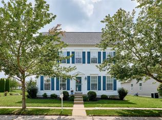 607 Summer Stone Dr, O'Fallon, MO 63368