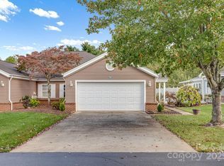 11 Heather Way #D, Candler, NC 28715