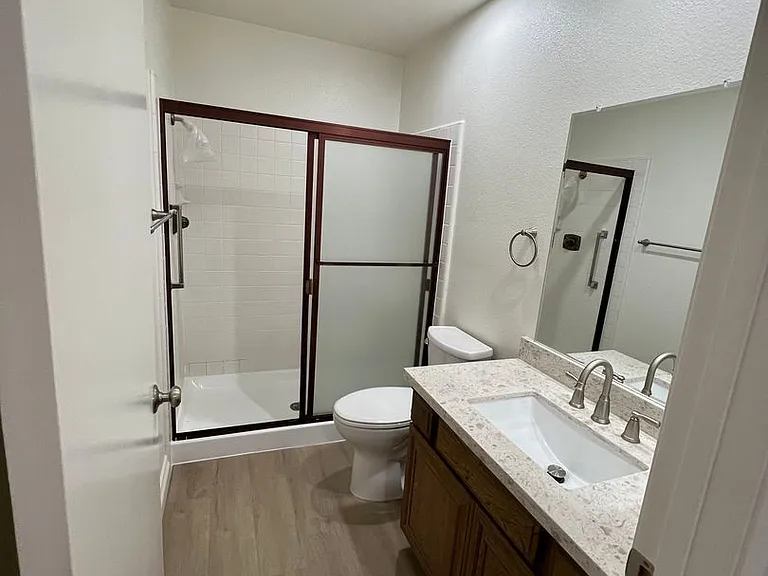 35120 Village 35 — Photo 9