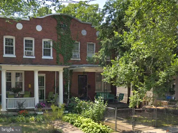 909 Jackson St NE, Washington, DC 20017